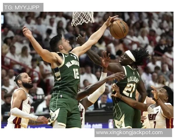 字母哥伤缺数周雄鹿最后一战是否已成回忆引发热议 字母哥伤缺数周雄鹿最后一战是否已成回忆引发热议