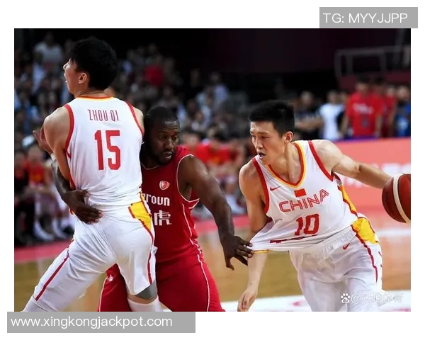 41岁仍在赛场拼搏的传奇球员全明星再现风采两位主帅同台竞技