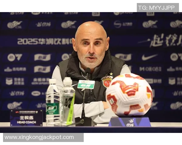 穆斯卡特谈球队努力与客观因素的挑战表示自豪之情 穆斯卡特谈球队努力与客观因素的挑战表示自豪之情